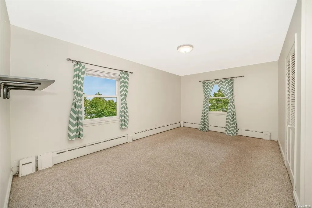 95 E Shore Drive Massapequa NY 11758