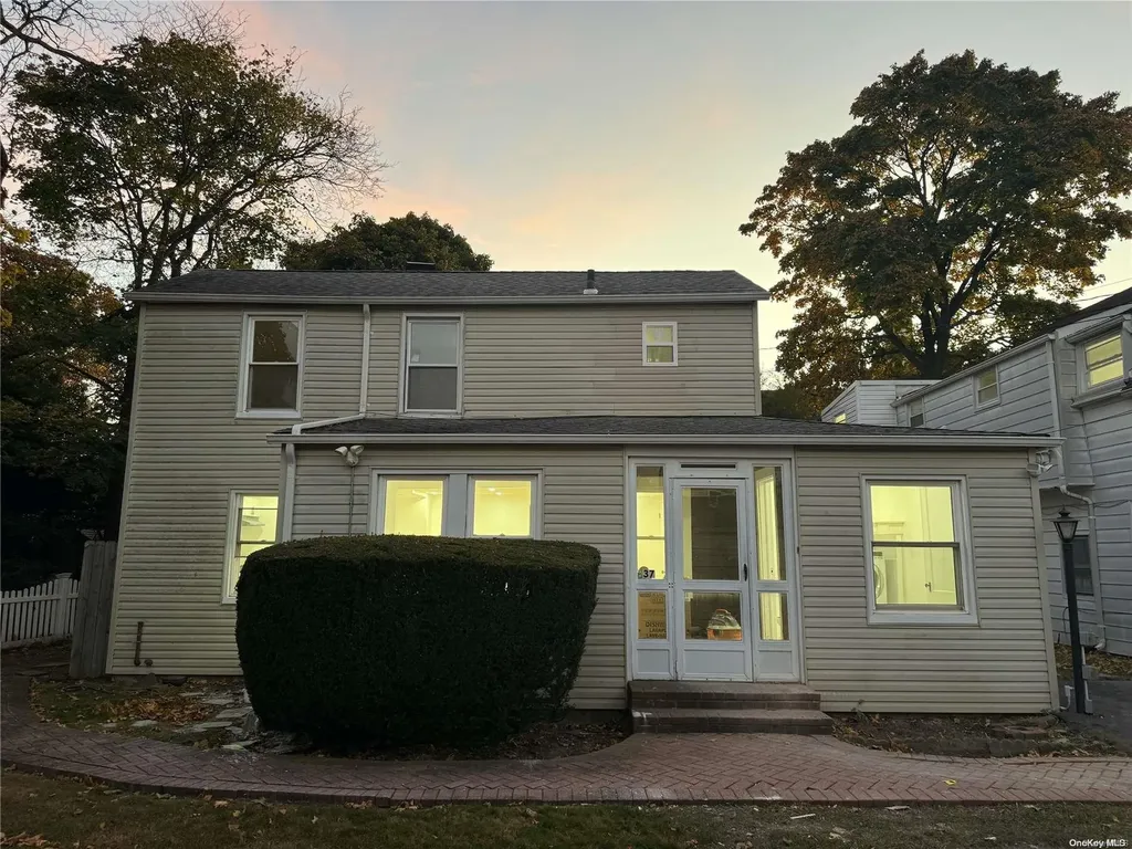 37 Carman Avenue Cedarhurst NY 11516