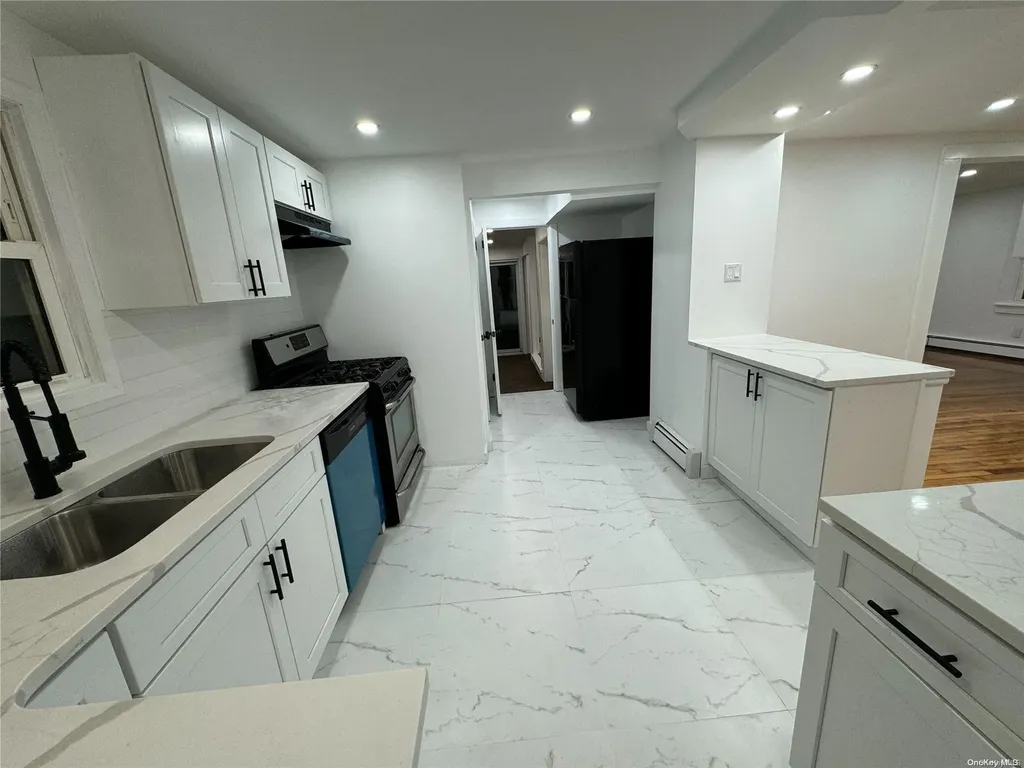 37 Carman Avenue Cedarhurst NY 11516