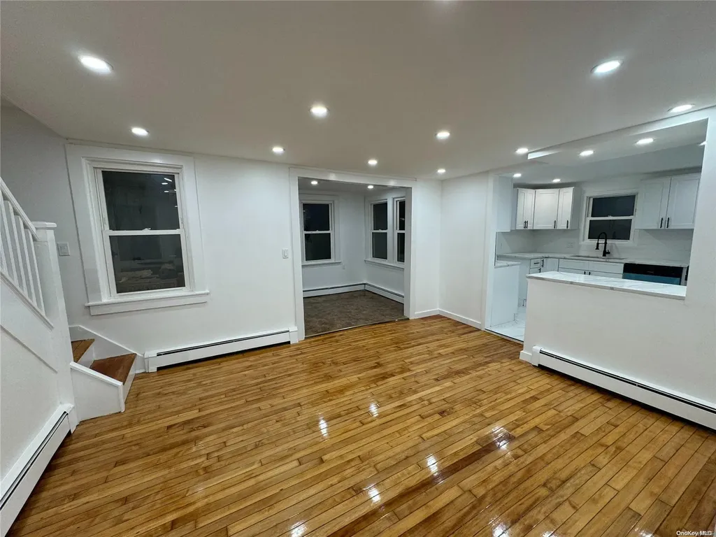 37 Carman Avenue Cedarhurst NY 11516
