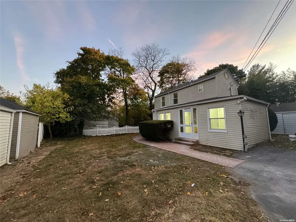 37 Carman Avenue Cedarhurst NY 11516