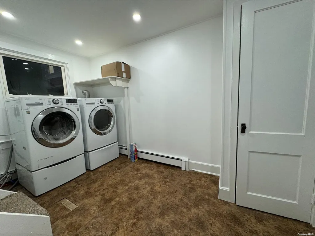 37 Carman Avenue Cedarhurst NY 11516