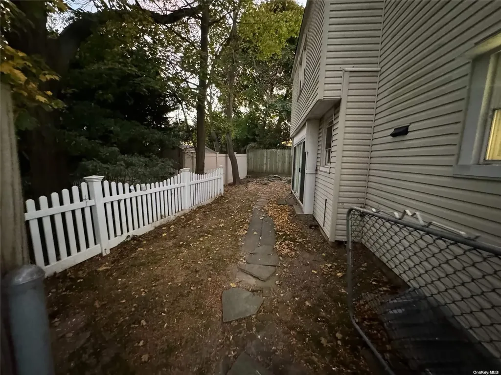 37 Carman Avenue Cedarhurst NY 11516