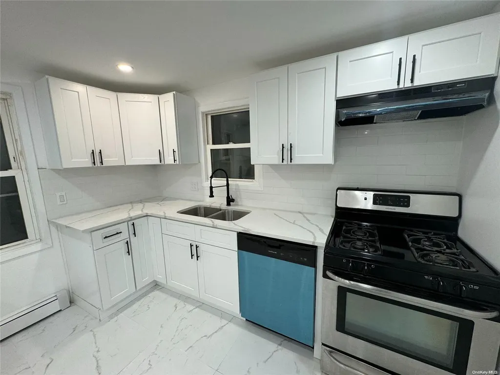 37 Carman Avenue Cedarhurst NY 11516