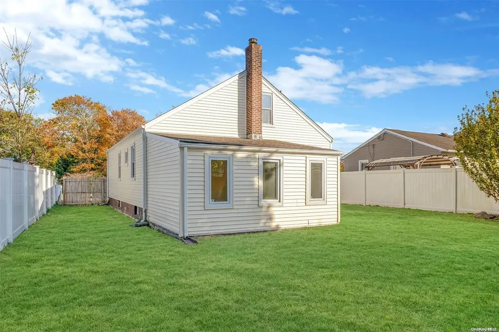 184 Rider Avenue Patchogue NY 11772