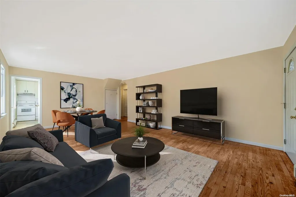 184 Rider Avenue Patchogue NY 11772