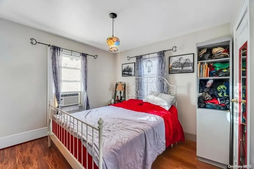 68 Belford Avenue Bay Shore NY 11706