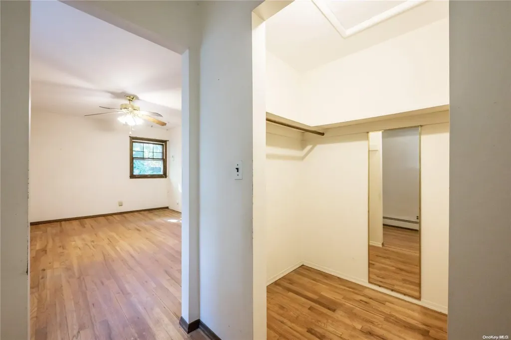 10 Maple Avenue Northport NY 11768