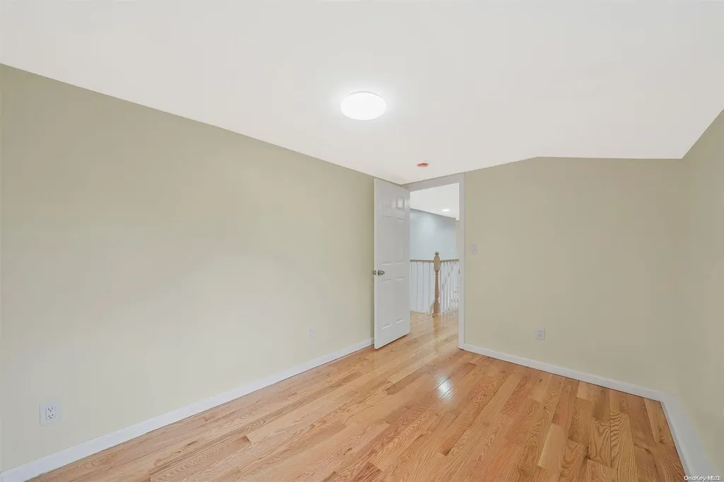 2525 5th Avenue East Meadow NY 11554
