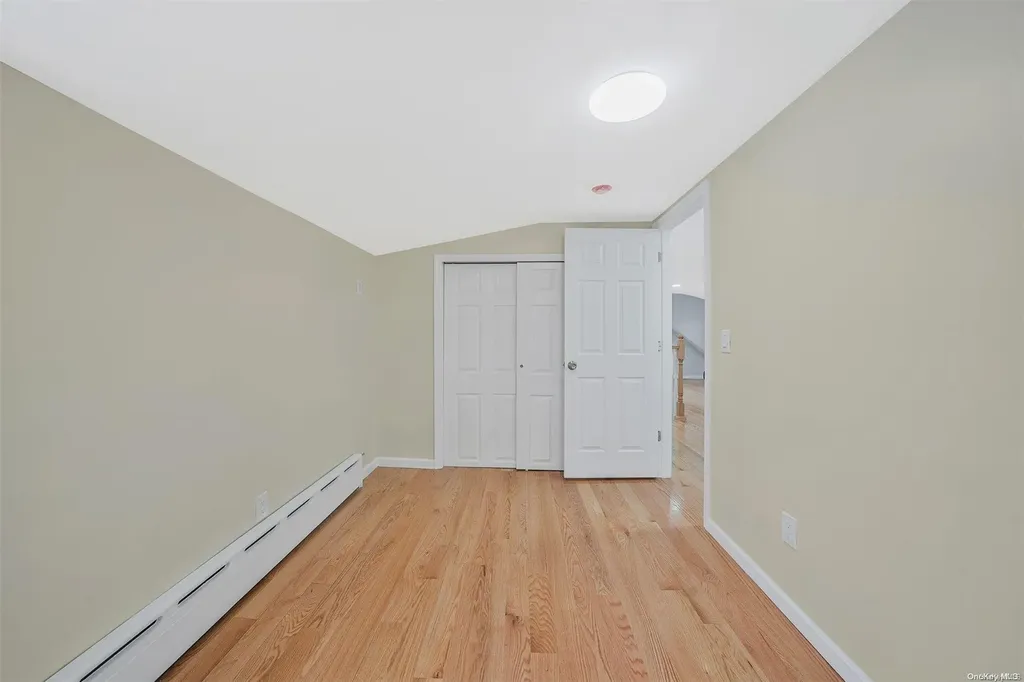 2525 5th Avenue East Meadow NY 11554