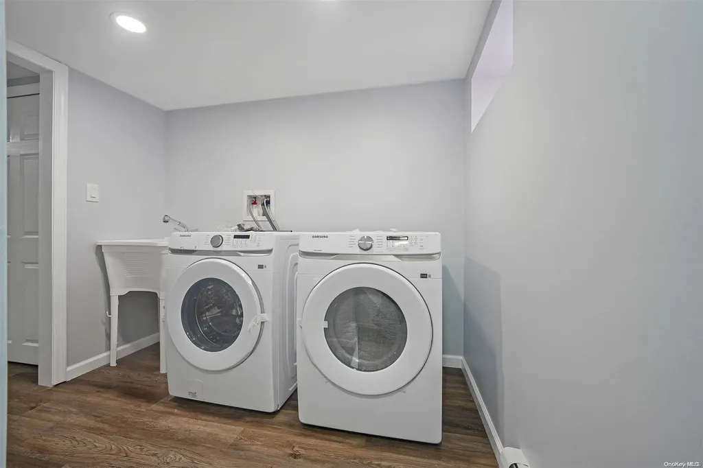 2525 5th Avenue East Meadow NY 11554