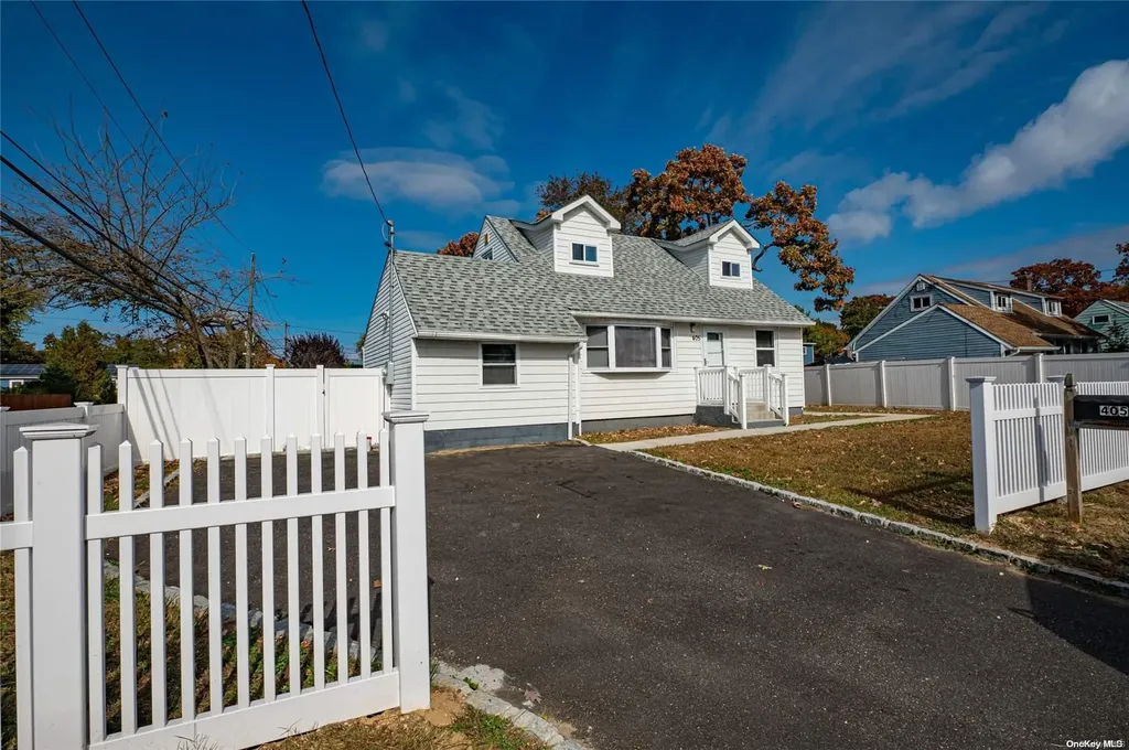 405 Ackerman Street Central Islip NY 11722