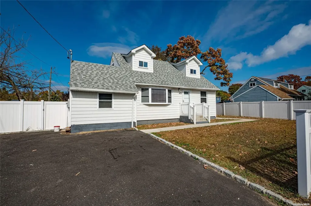 405 Ackerman Street Central Islip NY 11722