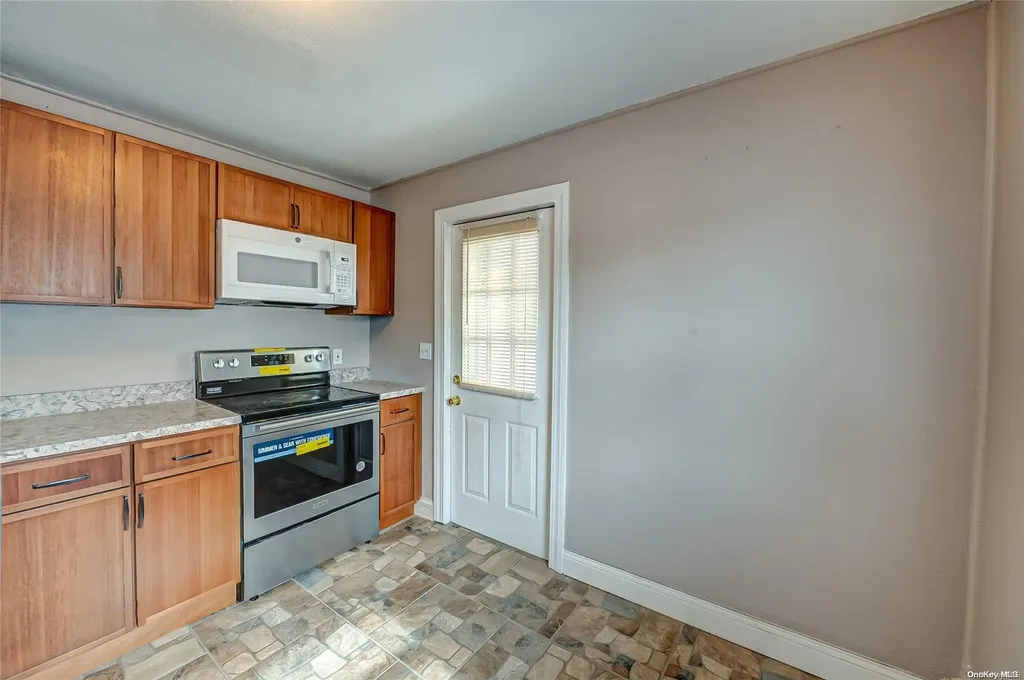 405 Ackerman Street Central Islip NY 11722