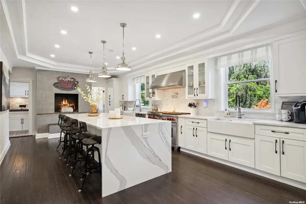 58 Ryefield Road Locust Valley NY 11560