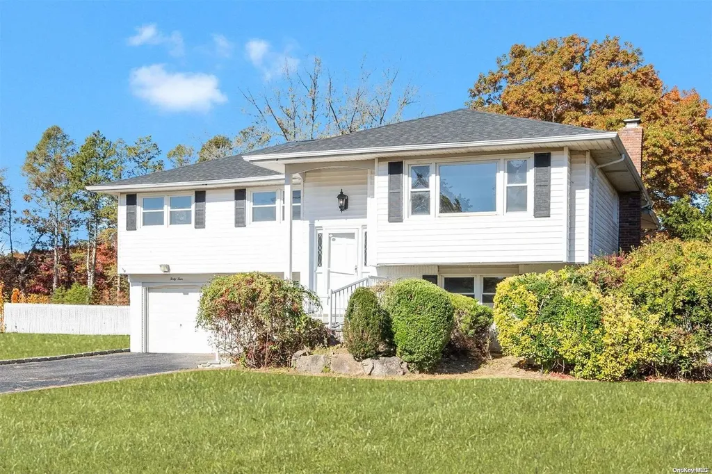 44 Peppermint Road Commack NY 11725