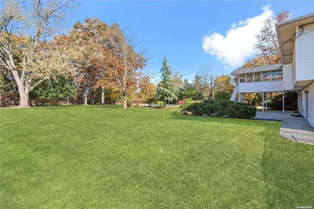 44 Peppermint Road Commack NY 11725