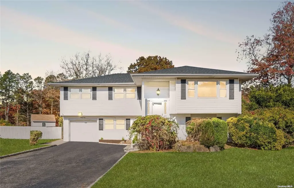 44 Peppermint Road Commack NY 11725