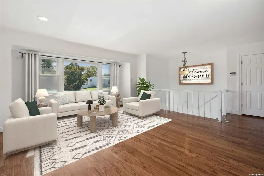 44 Peppermint Road Commack NY 11725