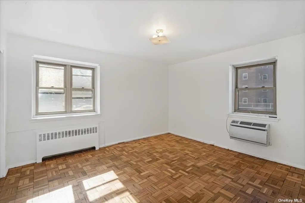 144-60 Gravett Road Flushing NY 11367