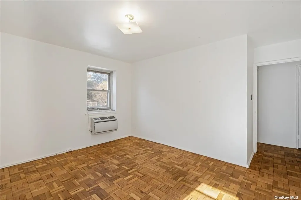 144-60 Gravett Road Flushing NY 11367