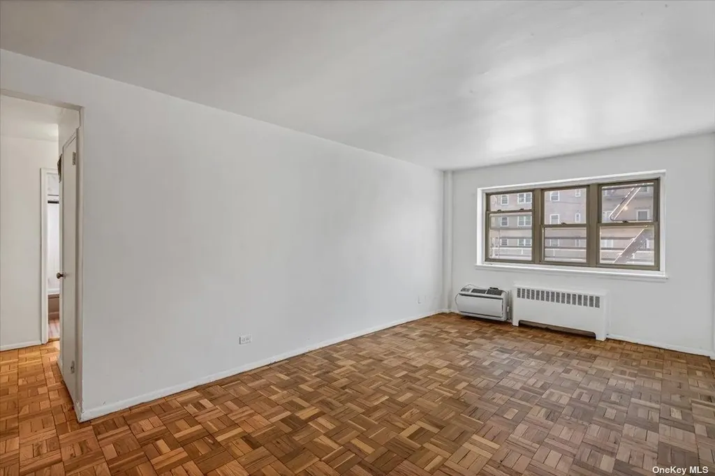 144-60 Gravett Road Flushing NY 11367