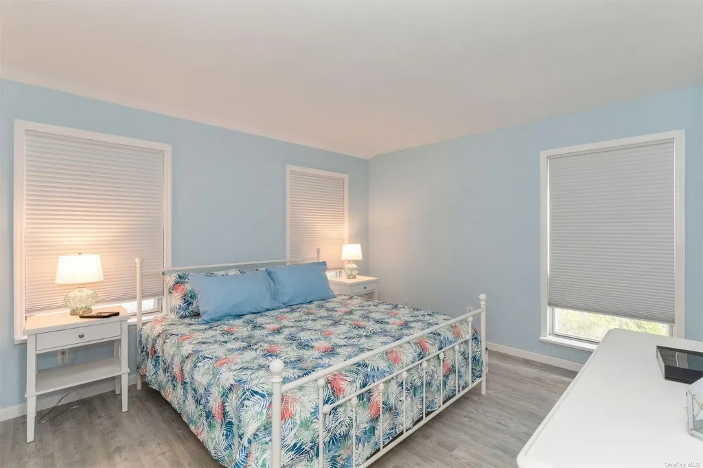 37 Halsey Remsenburg NY 11960