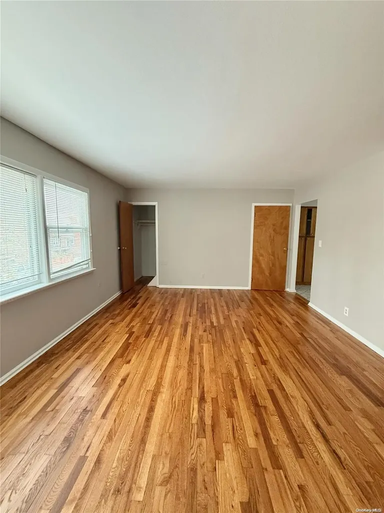 144-32 27th Avenue Flushing NY 11354