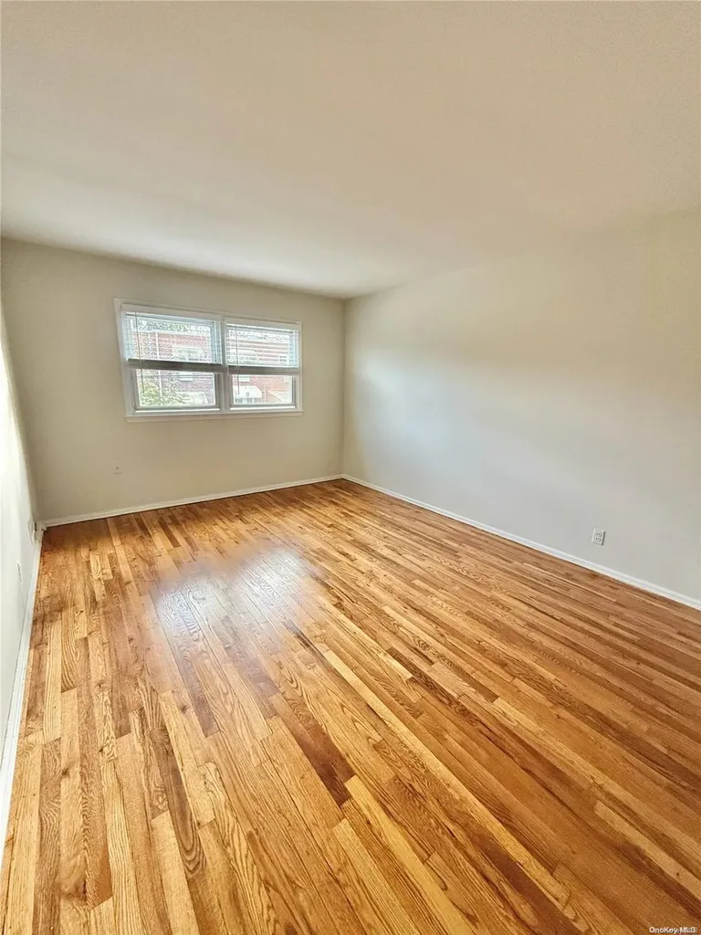 144-32 27th Avenue Flushing NY 11354
