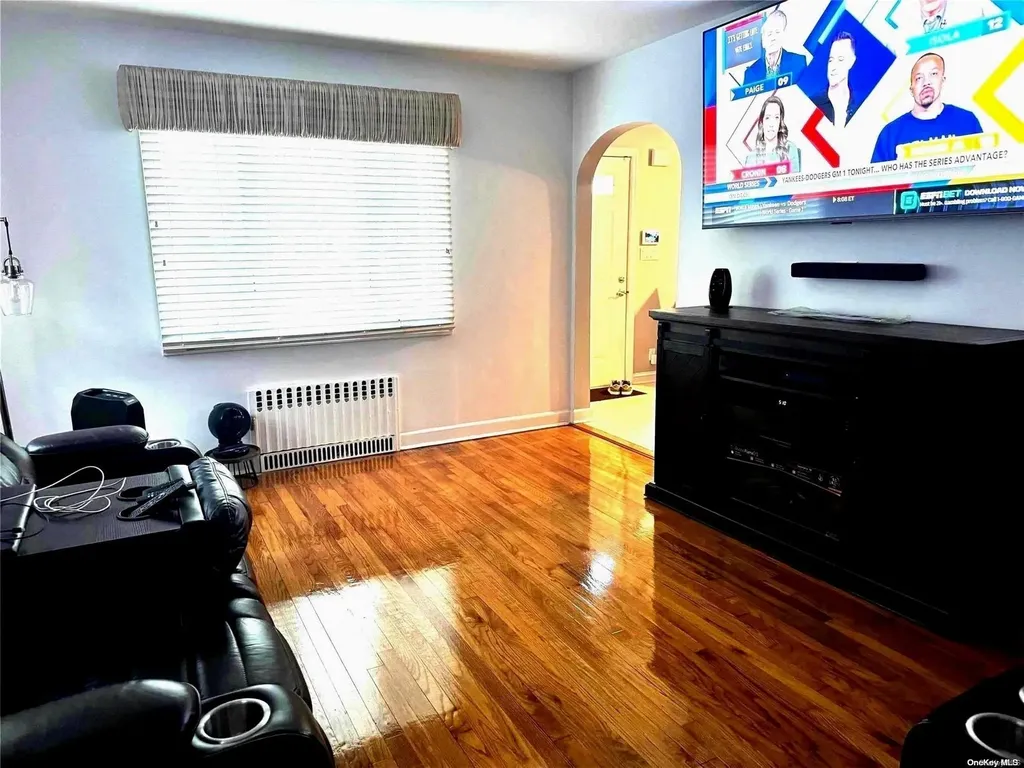 29 Croydon Drive Bellmore NY 11710
