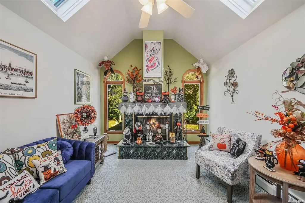 199 Avondale Drive Centereach NY 11720