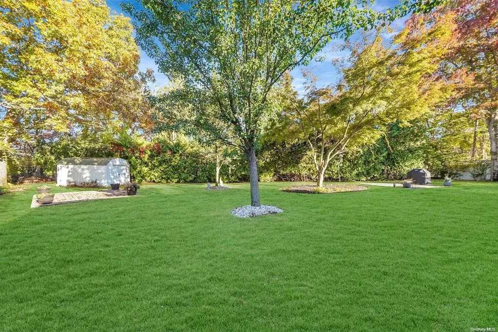 199 Avondale Drive Centereach NY 11720