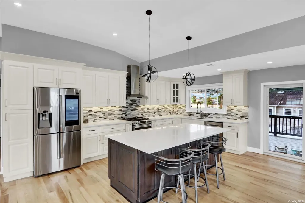1760 E Berkshire Road Merrick NY 11566