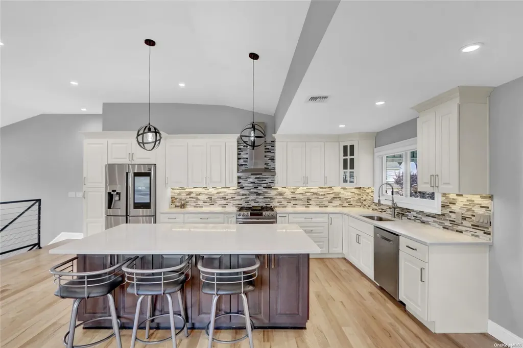 1760 E Berkshire Road Merrick NY 11566