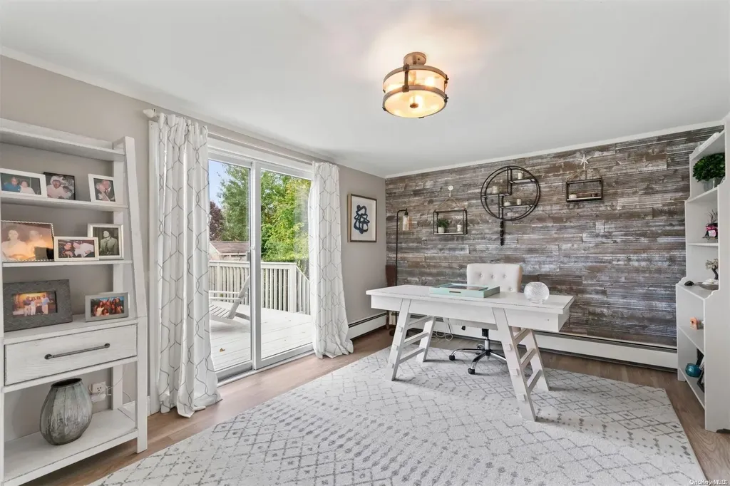 5 Meadow Place Northport NY 11768