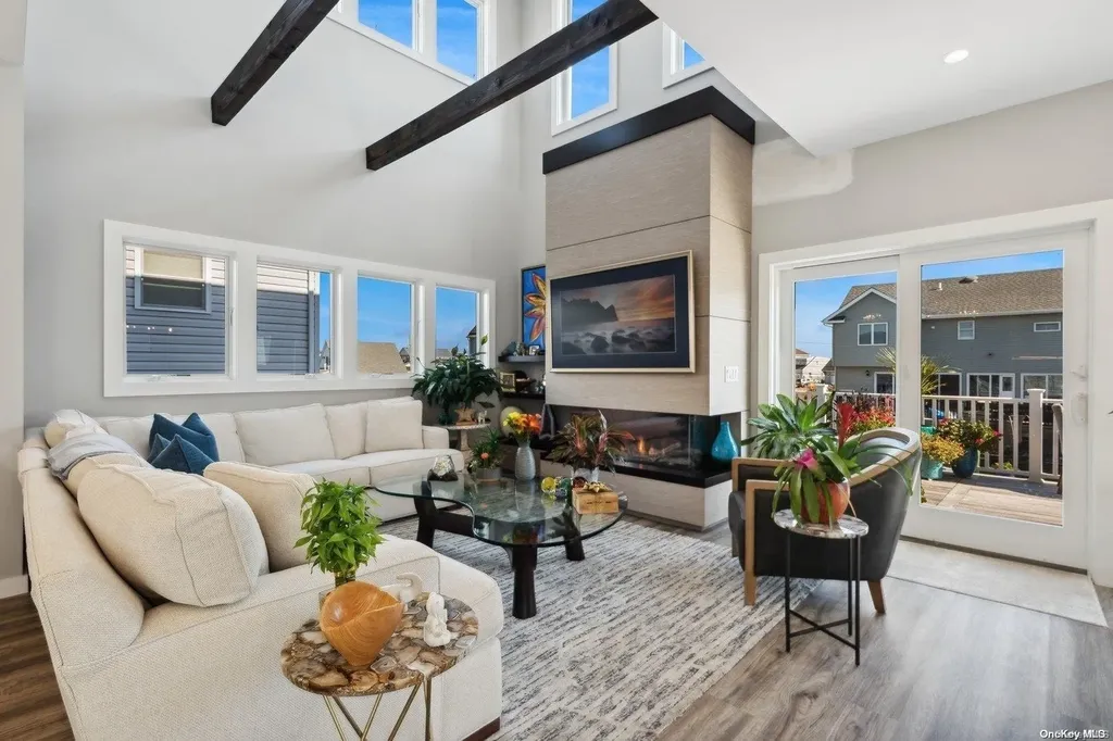 119 S Bay Drive Babylon NY 11702