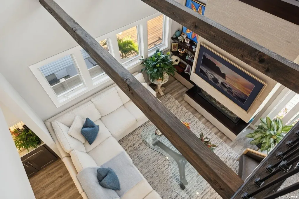 119 S Bay Drive Babylon NY 11702