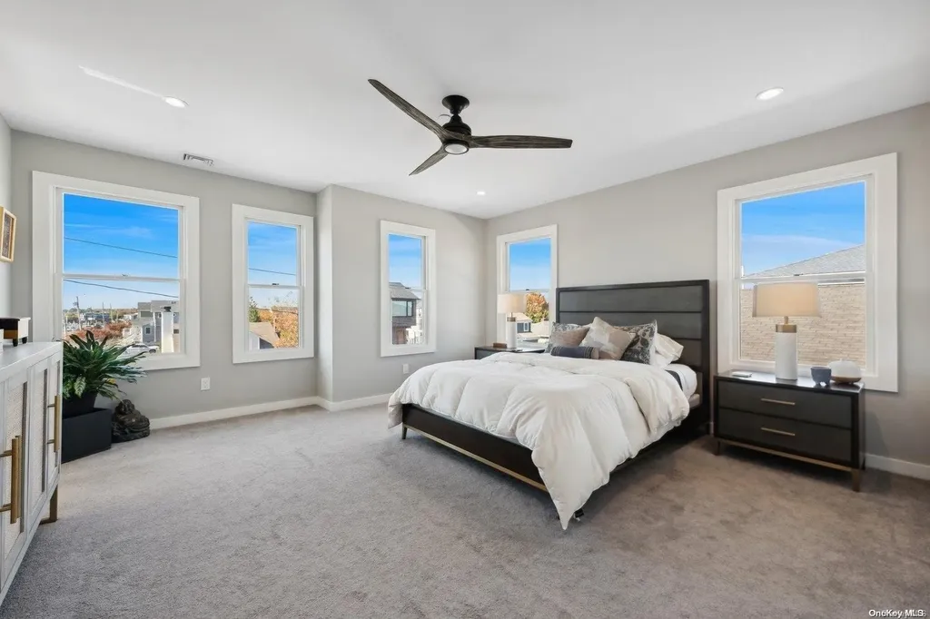 119 S Bay Drive Babylon NY 11702