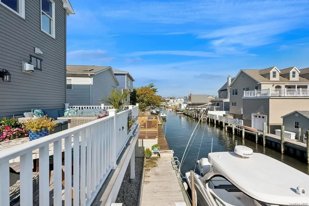 119 S Bay Drive Babylon NY 11702