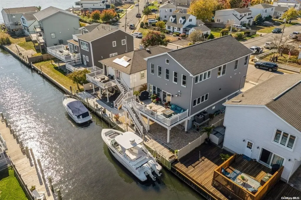 119 S Bay Drive Babylon NY 11702