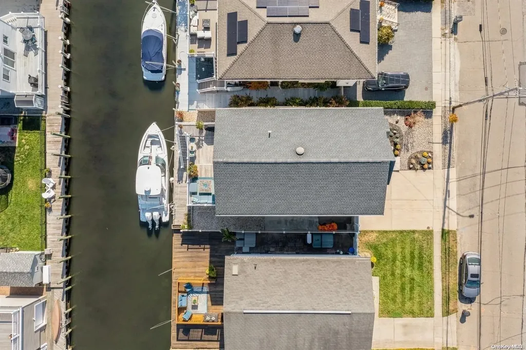 119 S Bay Drive Babylon NY 11702