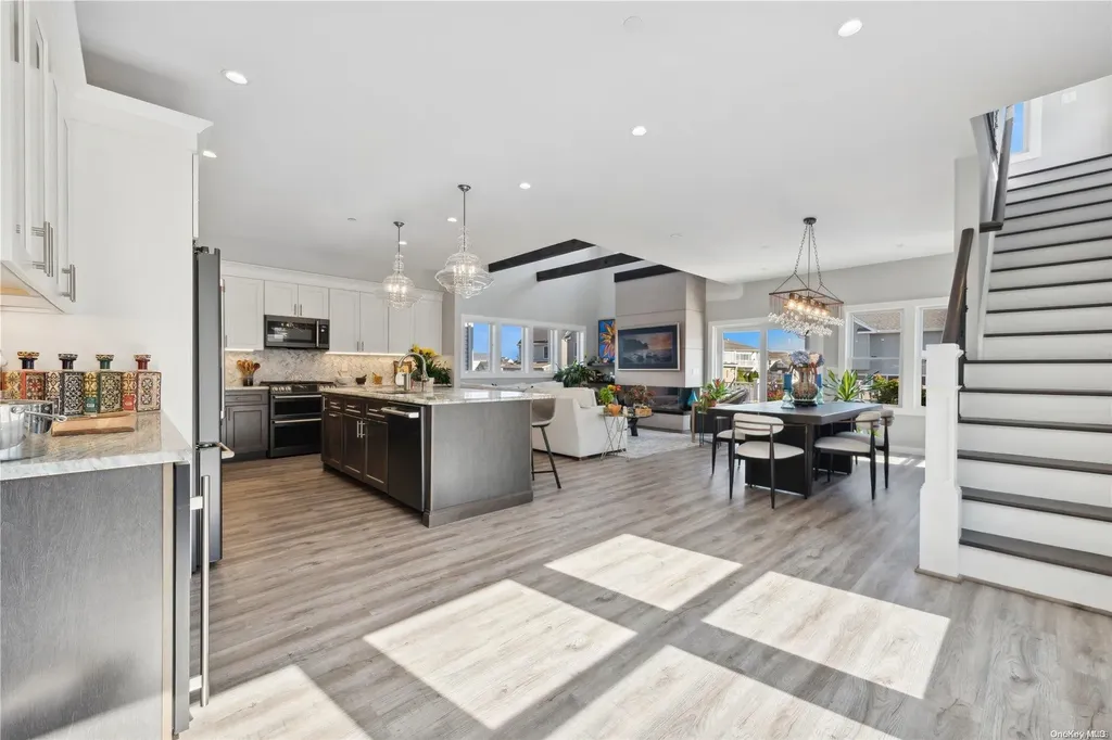 119 S Bay Drive Babylon NY 11702
