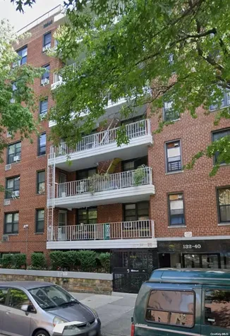 132-40 Sanford Avenue Flushing NY 11355
