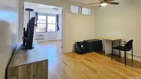 132-40 Sanford Avenue Flushing NY 11355