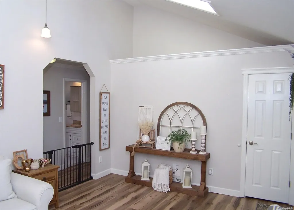 25 Anne Road Centereach NY 11720