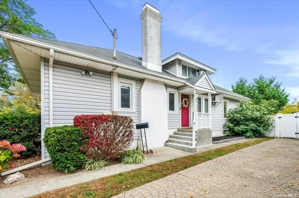 2741 Harvard Place Baldwin NY 11510