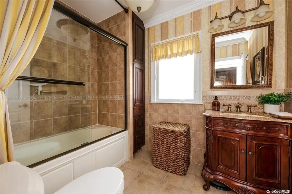 2741 Harvard Place Baldwin NY 11510