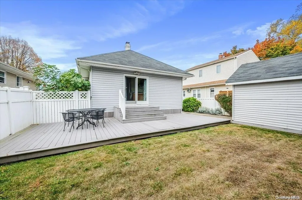 2741 Harvard Place Baldwin NY 11510