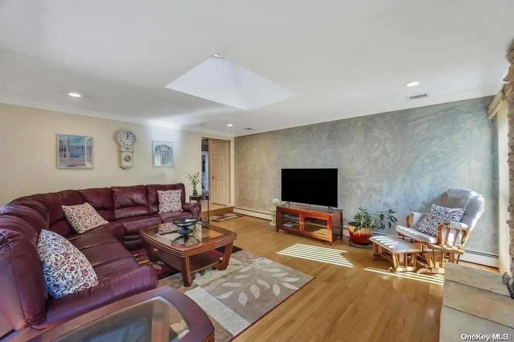 34 Apple Tree Drive Hauppauge NY 11788