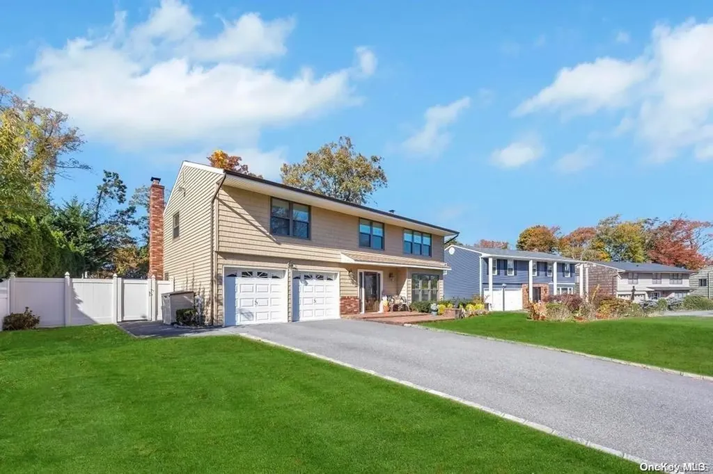 34 Apple Tree Drive Hauppauge NY 11788